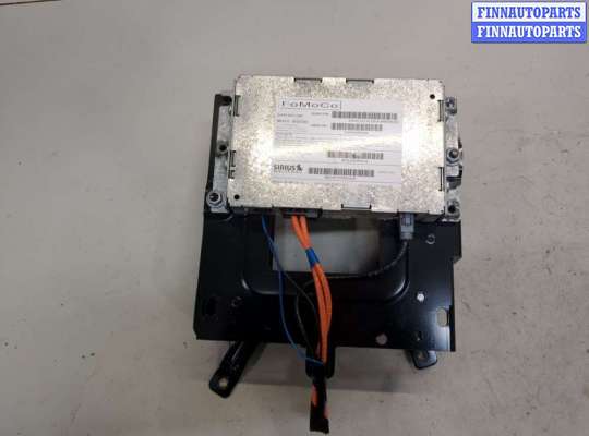 купить Блок управления радиоприемником на Land Rover Discovery 3 2004-2009