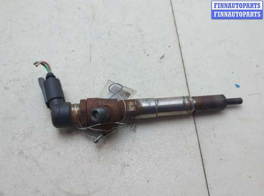 купить Форсунка топливная на Renault Megane 3 2009-2016