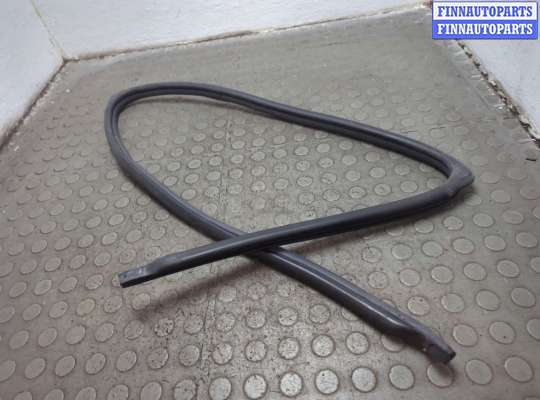 купить Уплотнитель на Toyota Land Cruiser Prado (90) - 1996-2002