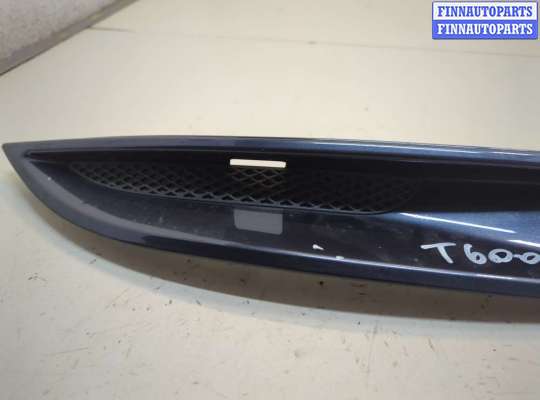 купить Заглушка (решётка) бампера на Ford Kuga 2008-2012