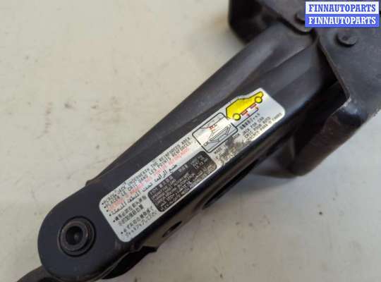 Домкрат на Acura MDX (YD3)