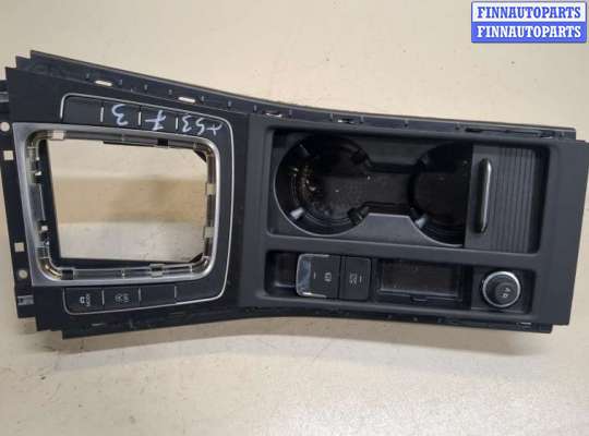 купить Рамка под кулису на Volkswagen Golf 7 2012-2020