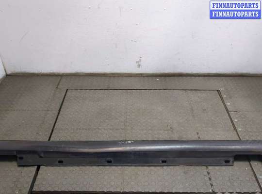 Накладка на порог MB1520331 на Mercedes C W204 2006-2015