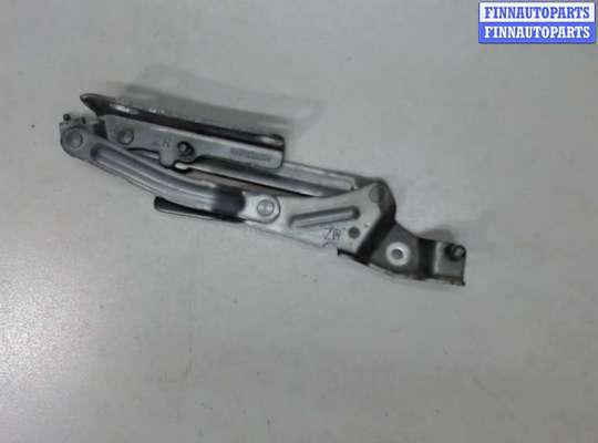 купить Петля крышки багажника на Mazda 3 (BL) 2009-2013