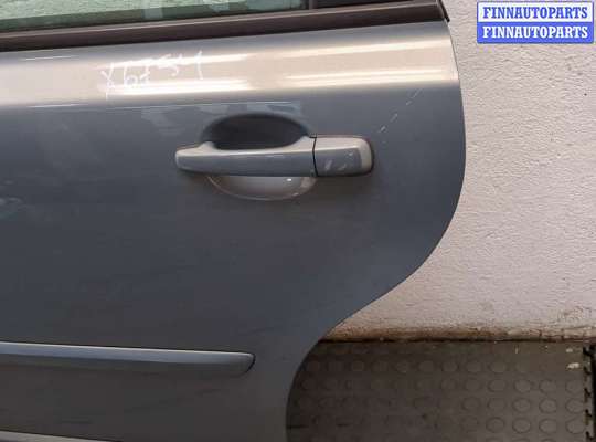 купить Стекло боковой двери на Volvo V50 2004-2012