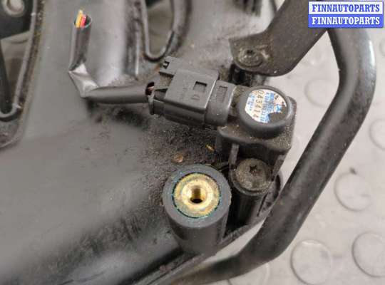 купить Коллектор впускной на Mercedes C W203 2000-2008