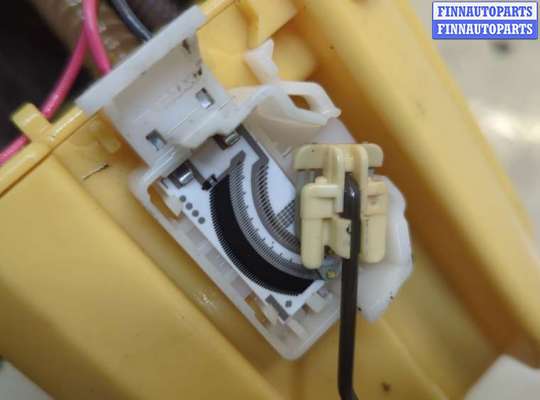 купить Датчик уровня топлива на Toyota Verso 2009-2018