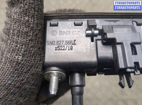 купить Кнопка открывания багажника с крышки на Audi Q5 2008-2017