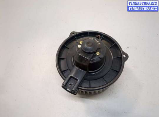 купить Двигатель отопителя (моторчик печки) на Toyota Corolla Verso 2002-2004