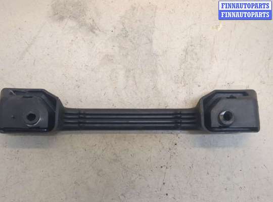 купить Ручка крышки багажника на Nissan Pathfinder 1996-2005