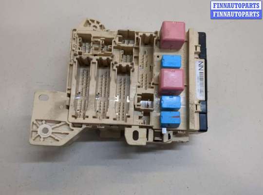 купить Блок предохранителей на Toyota Camry V40 2006-2011