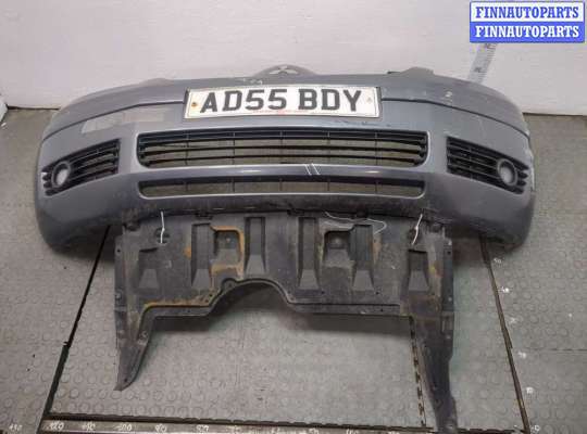 Заглушка (решётка) бампера MT564925 на Mitsubishi Colt 2002-2012