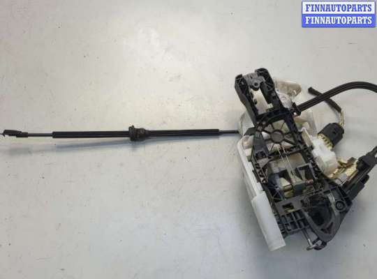 Замок боковой двери на Volkswagen Passat B6 (3C)