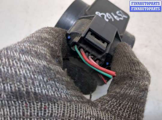 купить Измеритель потока воздуха (расходомер) на Volvo S40 / V40 1995-2004