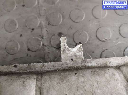 купить Накладка декоративная на ДВС на Mercedes ML W163 1997-2005