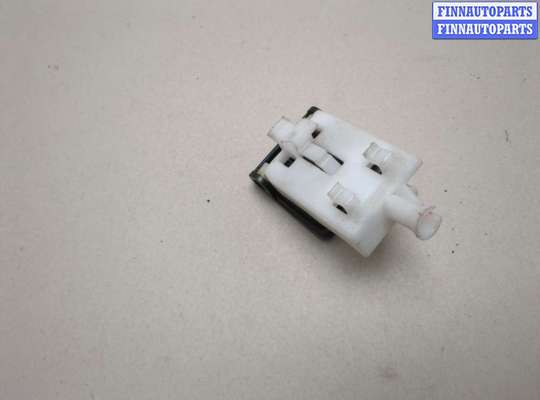 купить Ручка открывания капота на Toyota Avensis 2 2003-2008