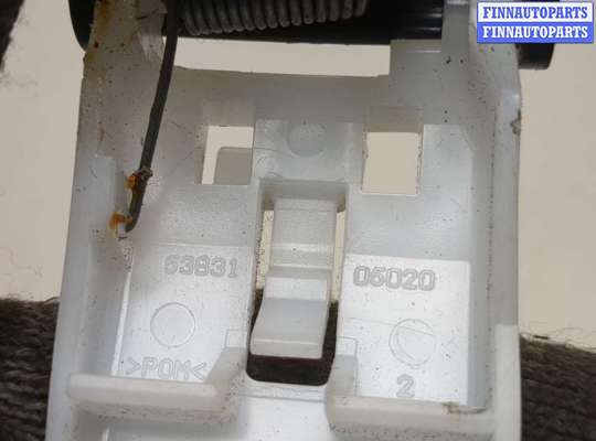 купить Ручка открывания капота на Toyota Avensis 2 2003-2008