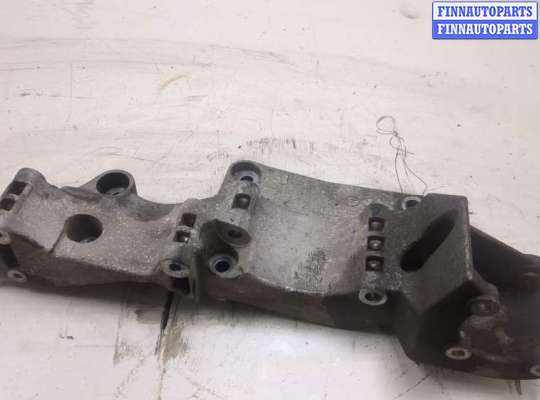 купить Кронштейн крепления генератора на Audi A3 (8L) 1996-2003