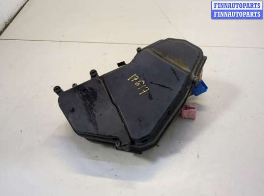 купить Блок предохранителей на Volkswagen Touareg 2010-2014