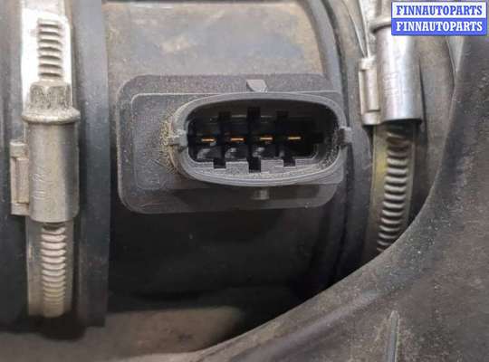 Корпус воздушного фильтра на Opel Vectra C