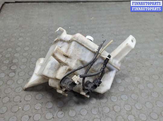 купить Бачок омывателя на Toyota Auris E15 2006-2012