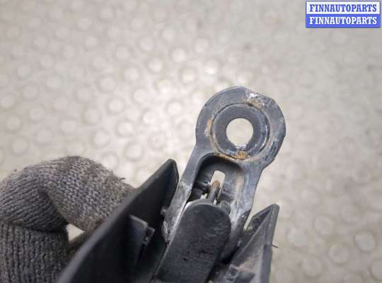 купить Щеткодержатель на Mercedes C W204 2006-2015