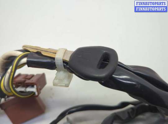 Замок зажигания с ключом