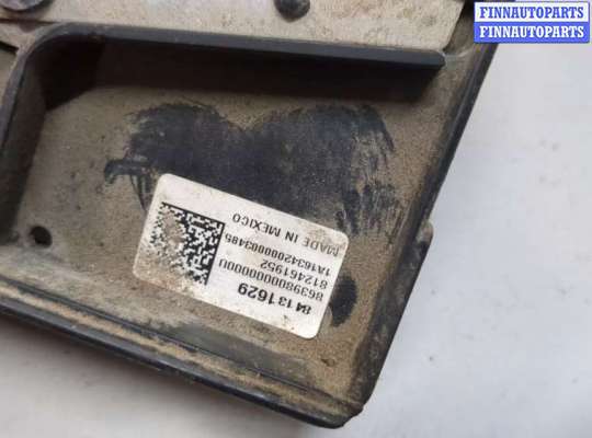 купить Блок предохранителей на Chevrolet Malibu 2015-2018