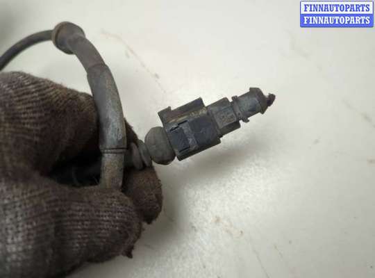 купить Ступица (кулак, цапфа) на Volkswagen Sharan 2000-2010