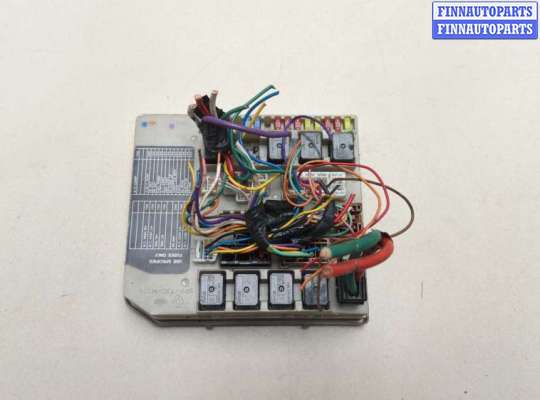 Блок предохранителей NS935764 на Nissan Note E11 2005-2013