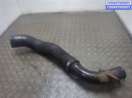 Патрубок интеркулера MT573863 на Mitsubishi L200 2006-2015