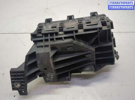 купить Блок предохранителей на Ford Fusion 2012-2016 USA