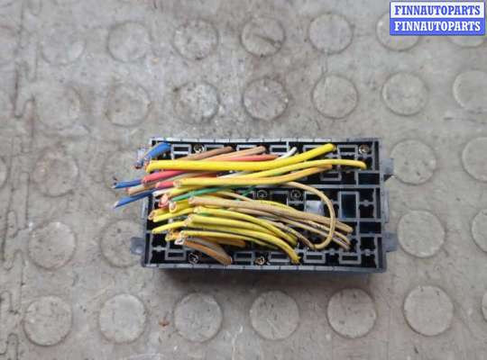 купить Блок предохранителей на Renault Scenic 1996-2002