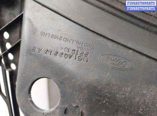купить Жабо под дворники (дождевик) на Ford Focus 1 1998-2004