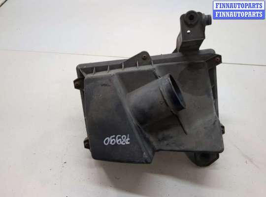 Корпус воздушного фильтра VL572341 на Volvo S40 2004-2012