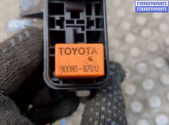купить Блок реле на Toyota Corolla E15 2006-2013