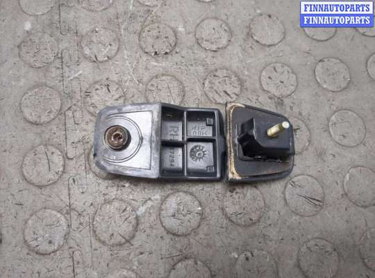 купить Петля заднего стекла на Mazda Tribute 2001-2007