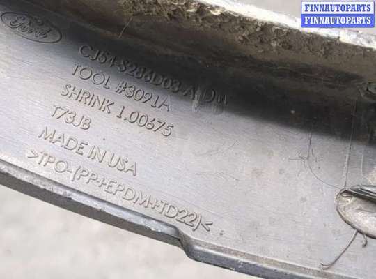 купить Молдинг крыла на Ford Escape 2015-2019