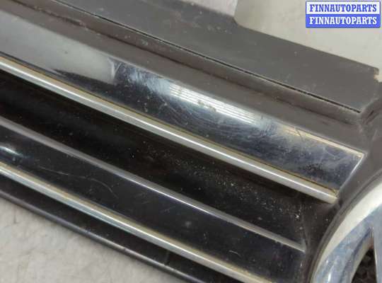 купить Решетка радиатора на Volkswagen Golf 6 2008-2012