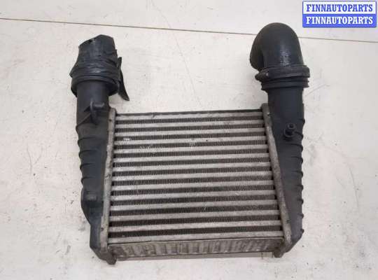 Радиатор интеркулера VG2402153 на Volkswagen Passat 5 2000-2005