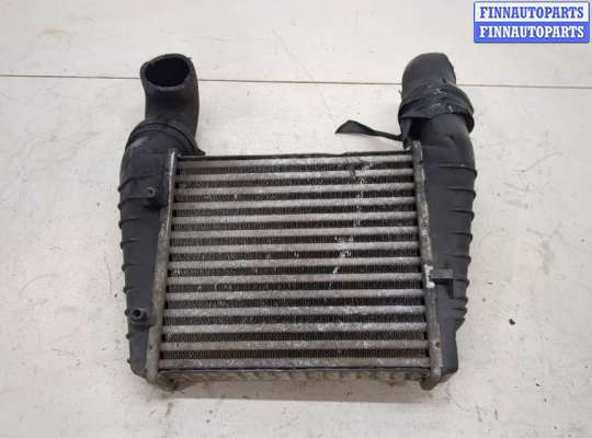 купить Радиатор интеркулера на Volkswagen Passat 5 2000-2005