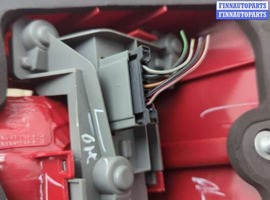 купить Фонарь (задний) на Volkswagen Golf 5 2003-2009