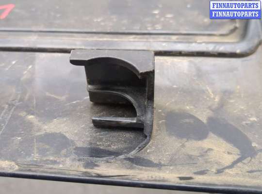 купить Накладка декоративная на ДВС на Volkswagen Touareg 2002-2007