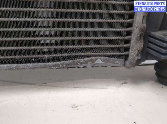 купить Радиатор охлаждения двигателя на Volvo S40 2004-2012
