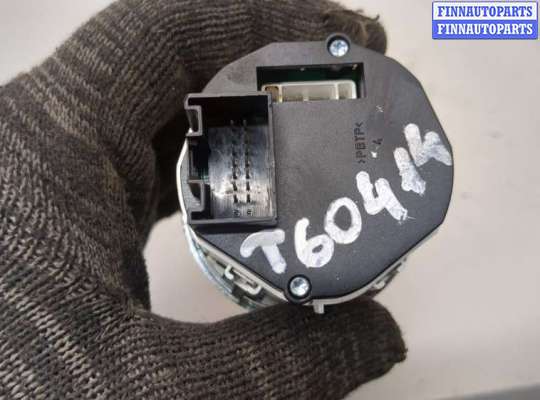 купить Кнопка регулировки подвески на Volkswagen Touareg 2006-2010