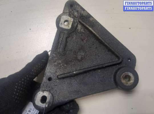 купить Кронштейн компрессора кондиционера на Opel Meriva 2010-2018