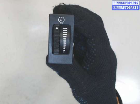 купить Кнопка регулировки света на Pontiac Vibe 1 2002-2008