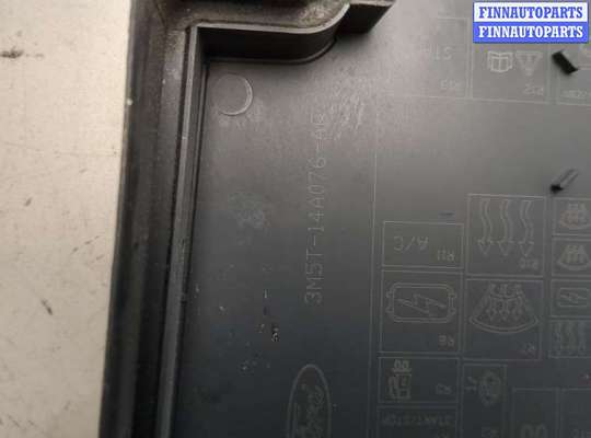 купить Блок предохранителей на Ford C-Max 2002-2010