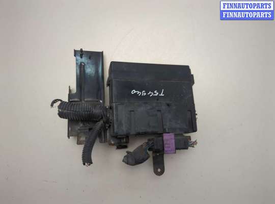купить Блок предохранителей на Nissan Note E11 2005-2013