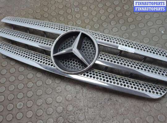 Решетка радиатора MB1694641 на Mercedes ML W163 1997-2005